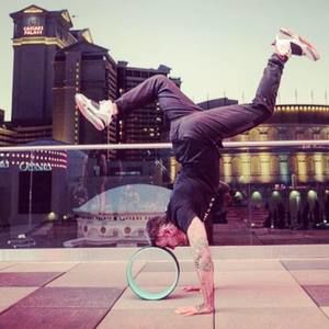 Meet your Posher, Raffi